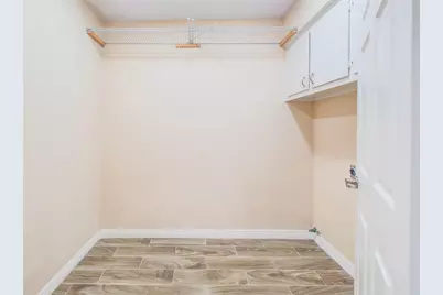 13526 Sherwood Street, Sugar Land, TX 77498 - Photo 17