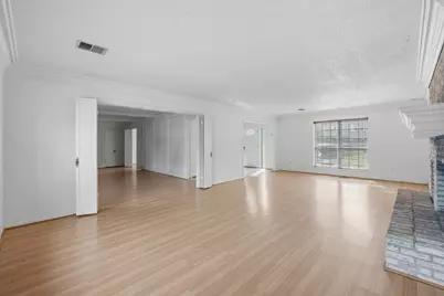1802 Hamlin Valley Drive, Houston, TX 77090 - Photo 19