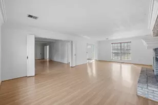 1802 Hamlin Valley Dr, Houston, TX 77090 - Photo 19
