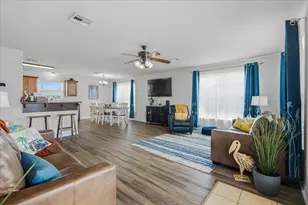 2619 Tide Dr, Crystal Beach, TX 77650 - Photo 11