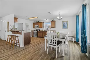 2619 Tide Dr, Crystal Beach, TX 77650 - Photo 13