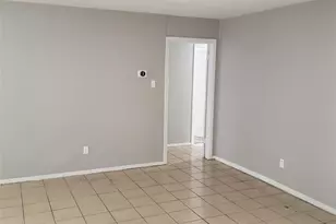 12931 Southbridge Rd, Houston, TX 77047 - Photo 3