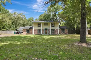 15255 Conroe Dr, Conroe, TX 77384 - Photo 1