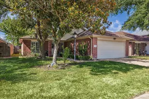3714 Colleen Woods Cir, Houston, TX 77080 - Photo 1