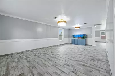 1010 Stillgate Court, Spring, TX 77373 - Photo 11