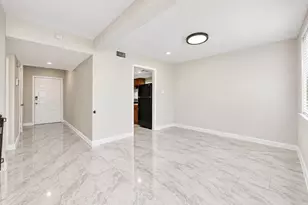 7016 S Dairy Ashford Rd, Houston, TX 77072 - Photo 9