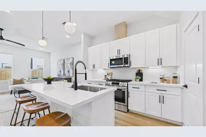 5027 Golden Forest Drive #C, Houston, TX 77091 - Photo 7