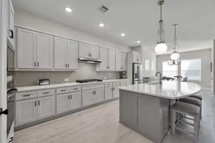 231 Painters Ridge Ct, Willis, TX 77318 - Photo 11