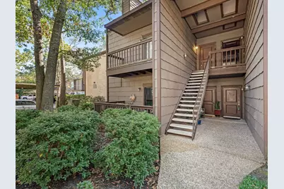 11711 Memorial Drive #570, Houston, TX 77024 - Photo 9