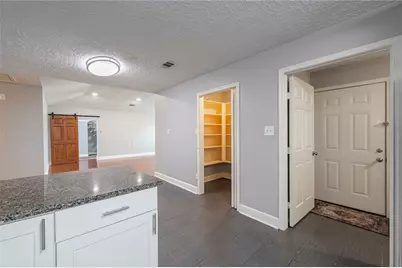 407 Juniper Court, Stafford, TX 77477 - Photo 7