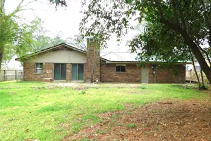 618 Temple St, Woodville, TX 75979 - Photo 21