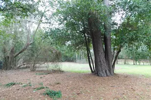 618 Temple St, Woodville, TX 75979 - Photo 13