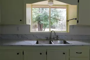 618 Temple St, Woodville, TX 75979 - Photo 19