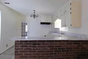 618 Temple St, Woodville, TX 75979 - Photo 29