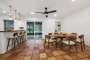7262 Roos Rd, Houston, TX 77074 - Photo 5