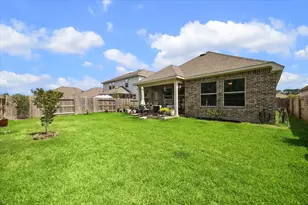 24042 Hawthorn Lakes Dr Dr, New Caney, TX 77357 - Photo 27
