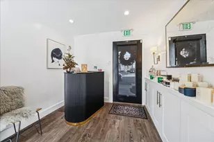 1919 Missouri St, Houston, TX 77019 - Photo 7