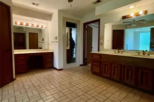 10074 Overbrook Dr, Conroe, TX 77304 - Photo 13