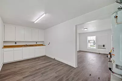 4901 Stimson Street #7, Houston, TX 77023 - Photo 9