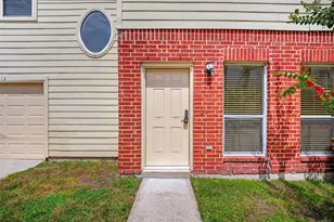 2212 Naomi St, Houston, TX 77054 - Photo 3