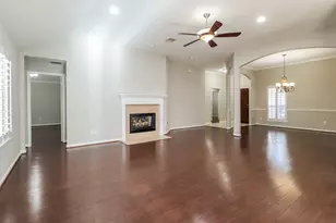 27 S Misty Canyon Pl, Conroe, TX 77385 - Photo 3