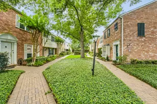 5863 Doliver Dr, Houston, TX 77057 - Photo 25