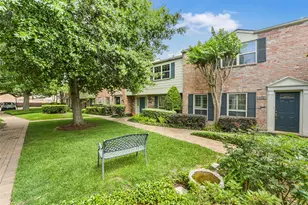 5863 Doliver Dr, Houston, TX 77057 - Photo 29
