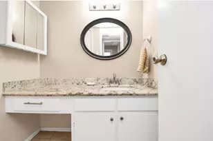 3770 Lovers Wood Ln, Houston, TX 77014 - Photo 21