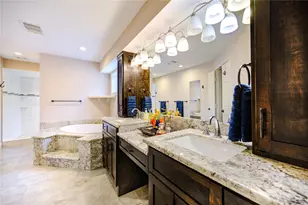 6 Gessner Rd, Houston, TX 77024 - Photo 27