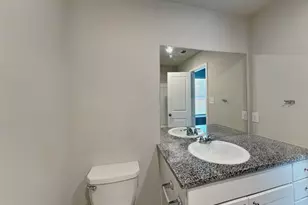 5719 Leon Pl, San Antonio, TX 78244 - Photo 15