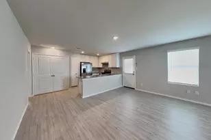 5719 Leon Pl, San Antonio, TX 78244 - Photo 5