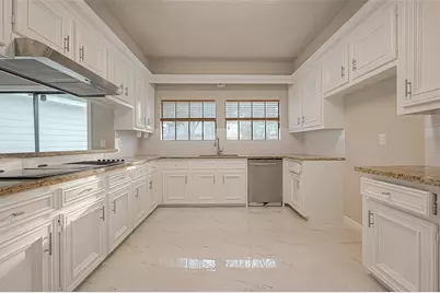 3127 Ashfield Drive, Houston, TX 77082 - Photo 19