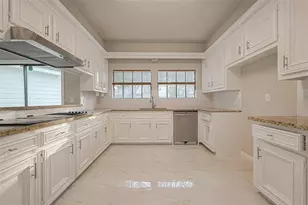 3127 Ashfield Dr, Houston, TX 77082 - Photo 19