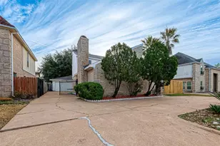 3127 Ashfield Dr, Houston, TX 77082 - Photo 3