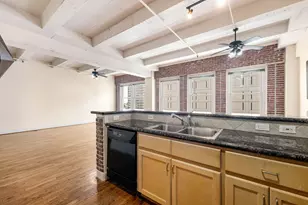 1120 Texas St, Houston, TX 77002 - Photo 17