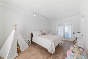 2100 Huldy St, Houston, TX 77019 - Photo 25