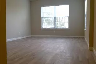 951 Reverend Bj Lewis Dr E, Houston, TX 77024 - Photo 9