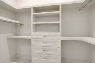 8935 Pado St, Houston, TX 77055 - Photo 37