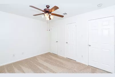 5618 Savannah Woods Lane, Rosharon, TX 77583 - Photo 17