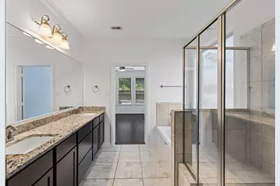 63 W Deer River Circle, The Woodlands, TX 77389 - Photo 31