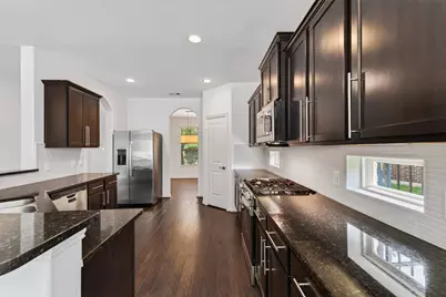 63 W Deer River Circle, The Woodlands, TX 77389 - Photo 19