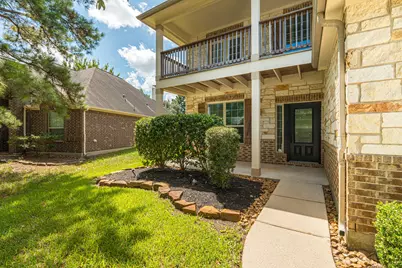 63 W Deer River Circle, The Woodlands, TX 77389 - Photo 11
