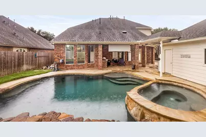 2512 W Ranch Drive, Friendswood, TX 77546 - Photo 37
