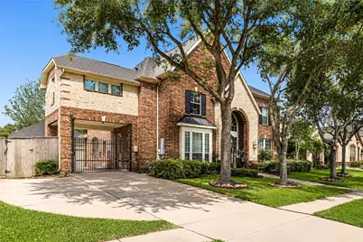 2512 W Ranch Drive, Friendswood, TX 77546 - Photo 3