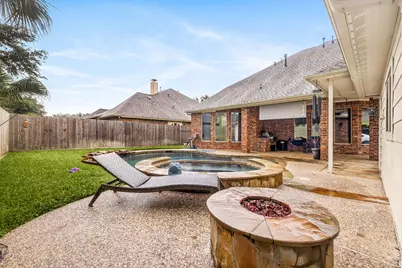2512 W Ranch Drive, Friendswood, TX 77546 - Photo 29