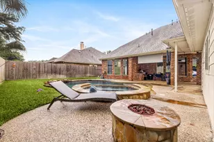 2512 W Ranch Dr, Friendswood, TX 77546 - Photo 29