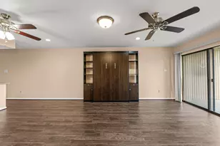 15575 Marina Dr, Conroe, TX 77356 - Photo 19