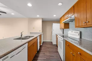 15575 Marina Dr, Conroe, TX 77356 - Photo 13