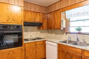 203 Sassafras, Village Mills, TX 77663 - Photo 33