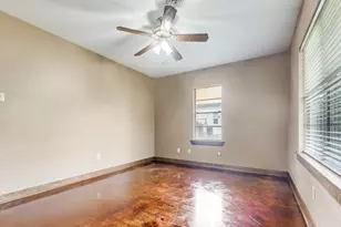 308 Gibbs St, Devers, TX 77538 - Photo 17